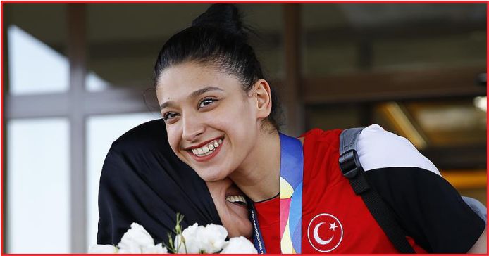 MİLLİ TEKVANDOCU NUR TATAR ASKARİ SPORU BIRAKTI