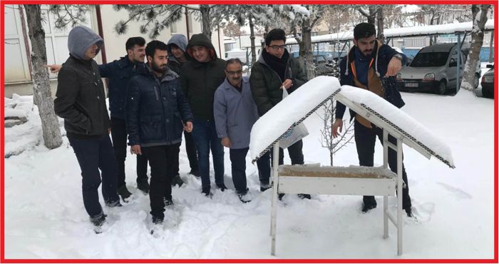 ÖĞRENCİLERİN HAYVAN SEVGİSİ !