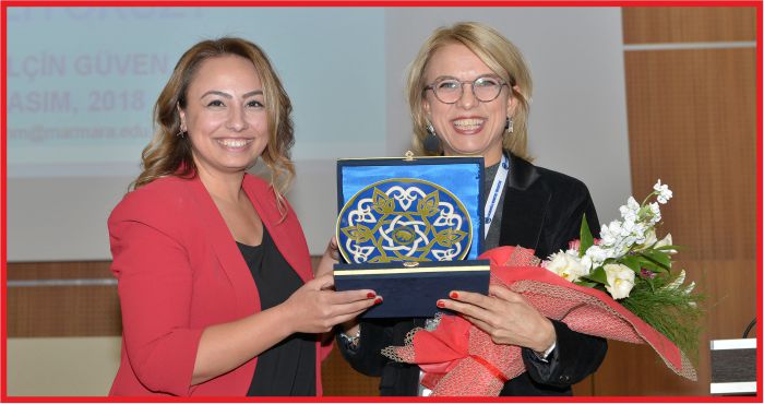 “ÖĞRETMEN, ÖĞRENCİSİNE TOPRAK OLANDIR”