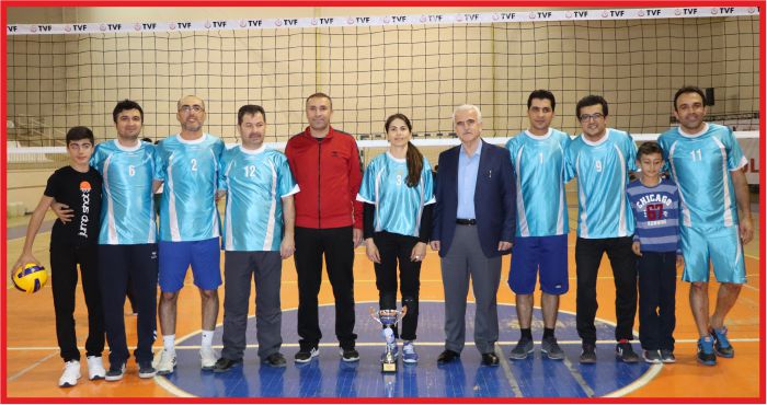 ÖĞRETMENLER GÜNÜ VOLEYBOL TURNUVASI SONA ERDİ