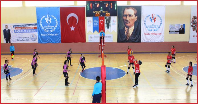 OKULLAR ARASI VOLEYBOL MÜSABAKALARI SONA ERDİ