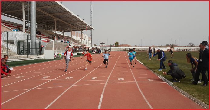 OKULLU  ATLETLER TER DÖKTÜ