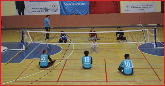 OTURARAK VOLEYBOL TAKIMI YENİ SEZONA HAZIRLANIYOR