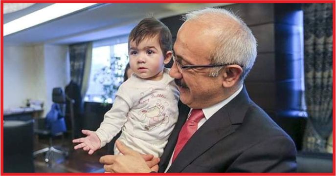 ÖYKÜ BEBEK ELVAN DEDESİYLE BAYRAMLAŞTI