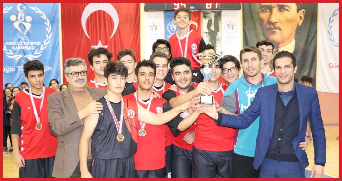 ÖZEL BABAOĞLU VE ANADOLU LİSESİ ŞAMPİYON