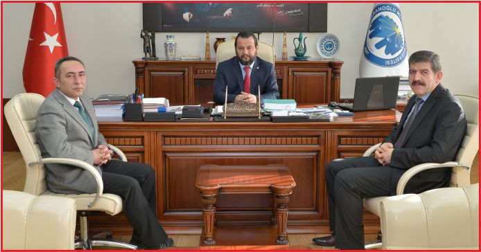 PTT BAŞMÜDÜRÜNDEN REKTÖR AKGÜL'E ZİYARET