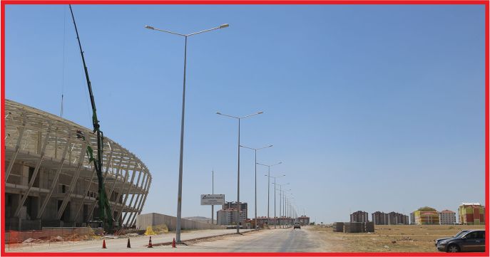 ŞEHİT MUHAMMED YALÇIN VE KIZILAY CADDESİ AYDINLATILIYOR