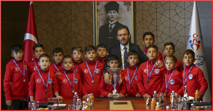 “SİZLER BİZİM UMUDUMUZSUNUZ”