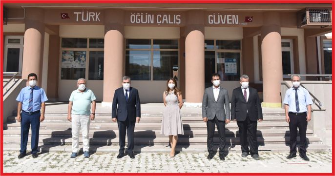 “SİZLER EN VEFAKÂR MİLLİ EĞİTİM ORDUSUSUNUZ”