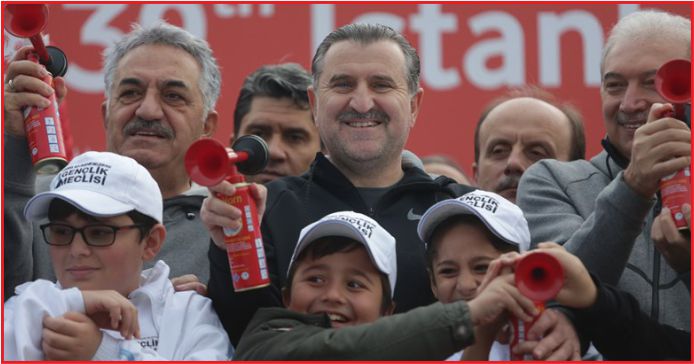 ''SPORDA BAŞARILI OLAN GÜÇLÜ BİR TÜRKİYE İSTİYORUZ''