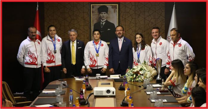 “SPORDA ÇOK BEREKETLİ BİR DÖNEM YAŞIYORUZ”