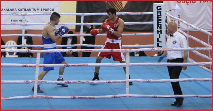 ÜNİVERSİTELERARASI TÜRKİYE BOKS ŞAMPİYONASI SONA ERDİ