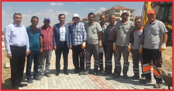 ÜNİVERSİTENİN MAHALLESİ’NE YENİ BİR PARK YAPILIYOR