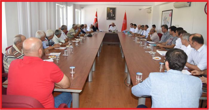 VALİ MERAL MUHTARLARI İHMAL ETMİYOR