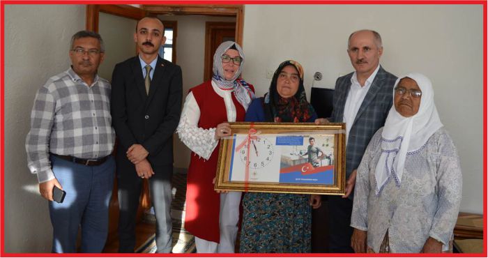 VALİ MERAL ŞEHİT AİLELERİNİ ZİYARET ETTİ