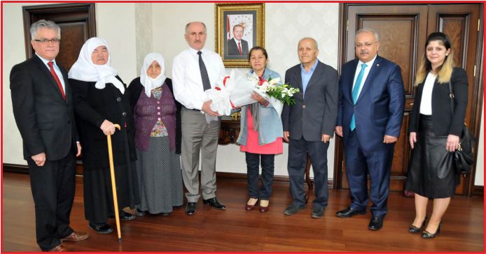 “YAŞLILARIMIZ BAŞ TACIMIZDIR”