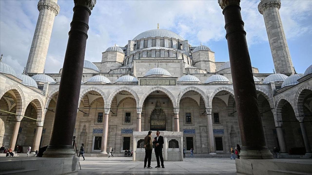 468 yıldır ihtişamını koruyor