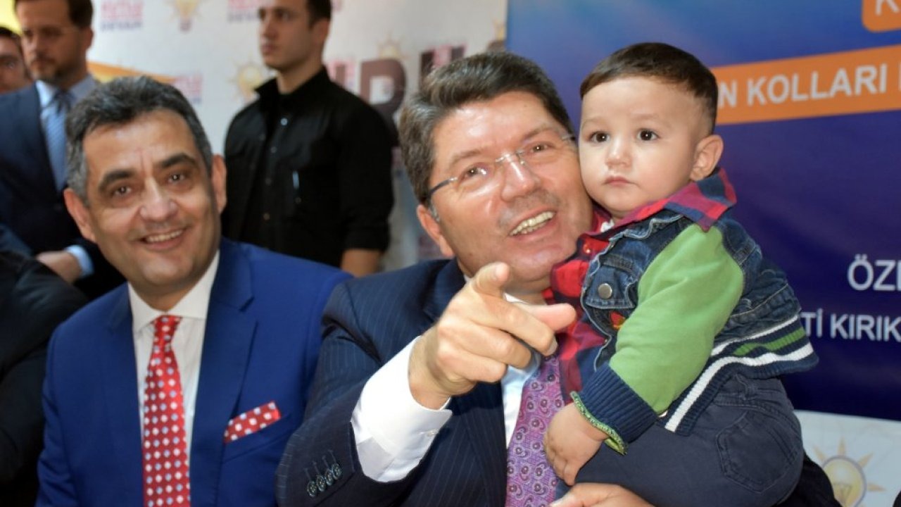 Adalet Bakanı Tunç, Kırıkkale&#039;de AK Parti İl Kadın Kolları Danışma Meclisi Toplantısı&#039;nda konuştu: