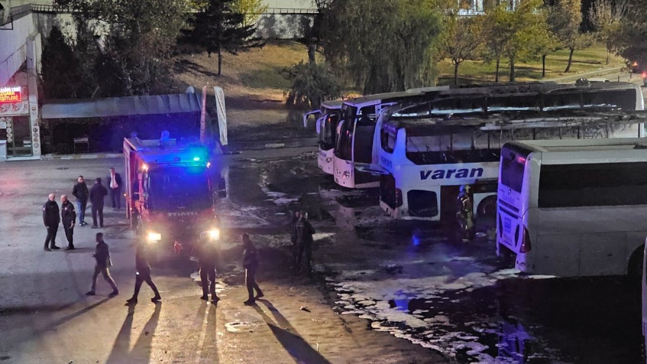 AŞTİ'de park halindeki otobüste çıkan yangın söndürüldü