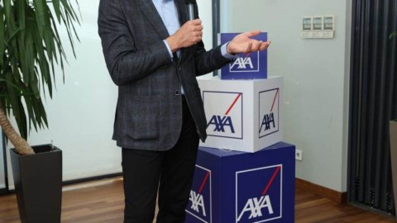 AXA Global CEO'su Buberl, AXA Türkiye çalışanlarıyla buluştu