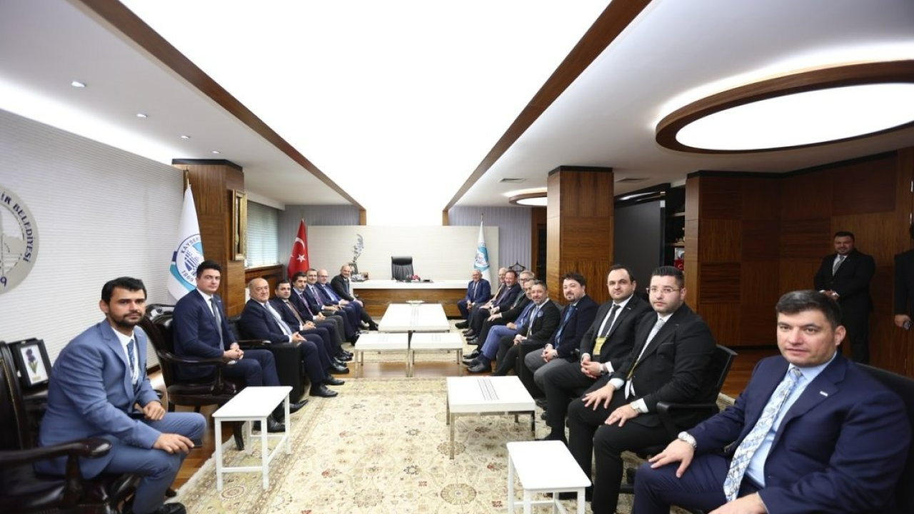 Başkan Büyükkılıç, MÜSİAD Genel Başkanı Özdemir&#039;i ağırladı