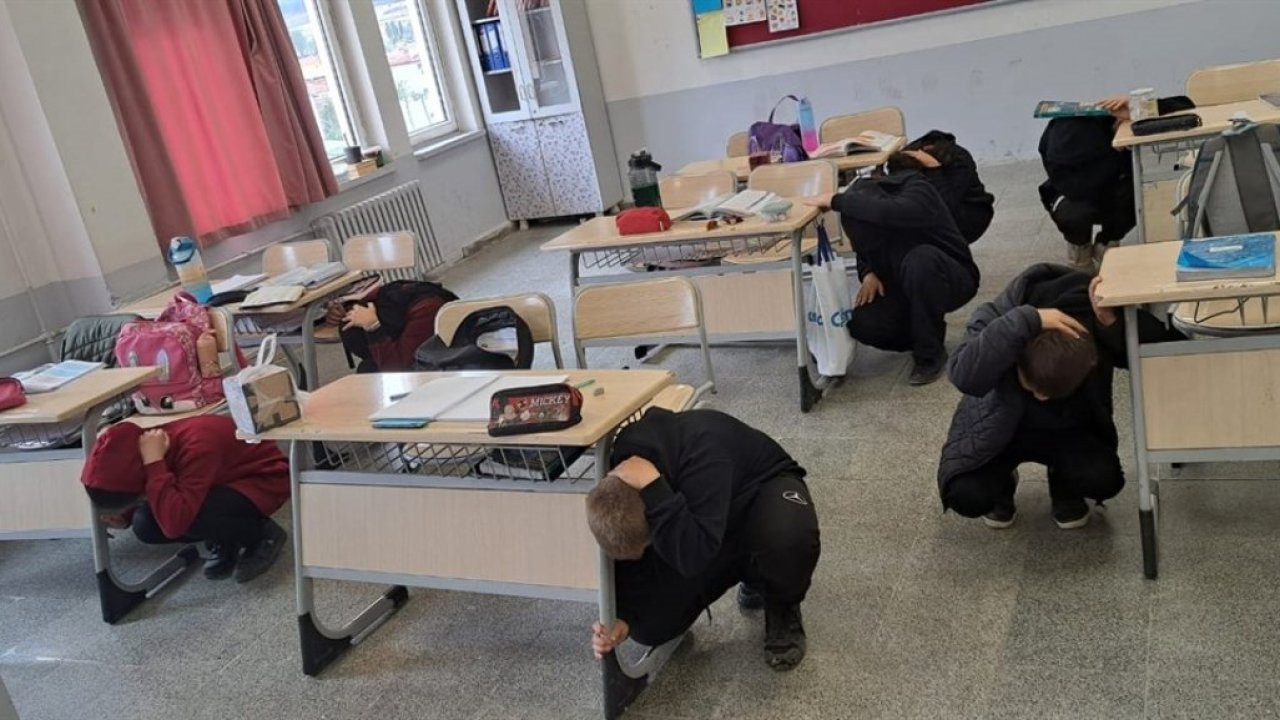 Çerkeş&#039;te afetlere karşı okullarda tatbikat yapıldı