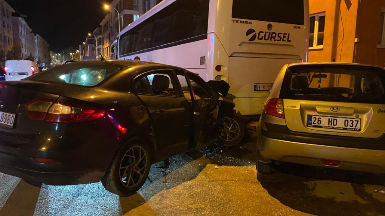 Eskişehir'de 2 otomobilin çarpışması sonucu 1 kişi yaralandı