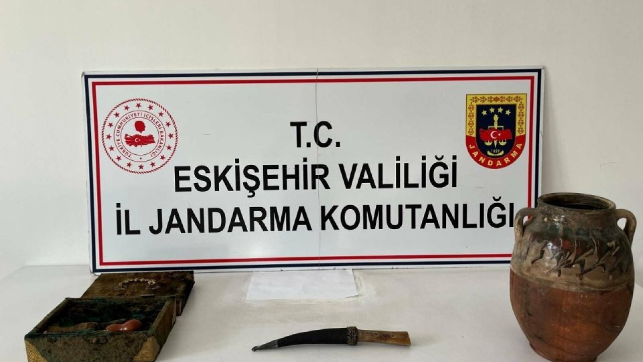 Eskişehir'de tarihi eser niteliğinde 7 obje ele geçirildi