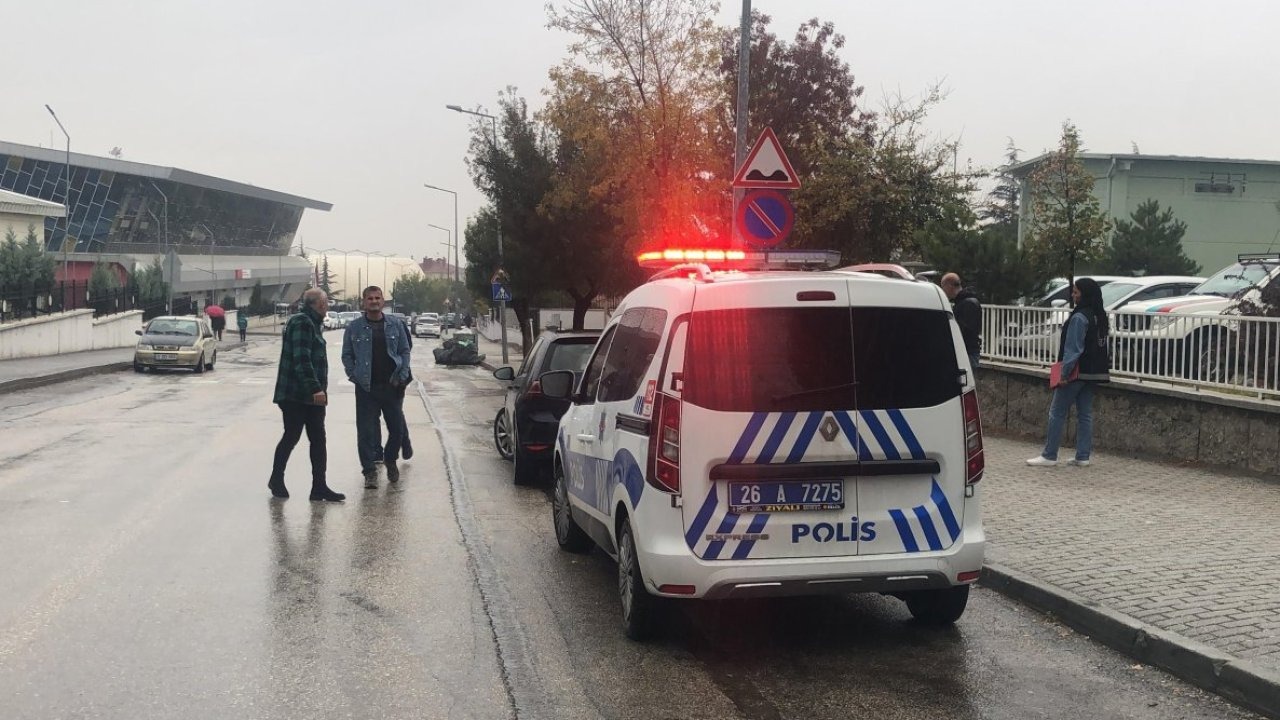 Eskişehir'de tartıştığı kişiyi silahla vuran şüpheli, kendini ihbar etti