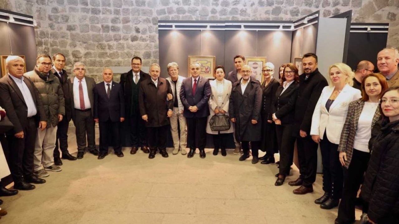 Kayseri'de "Gevher Nesibe Medresesi ve Şifahanesi'nin Günümüze Yansıması" paneli düzenlendi