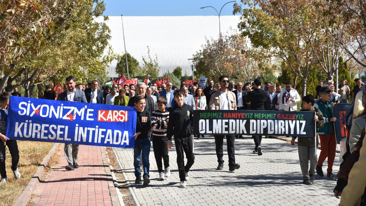 KMÜ Filistin için ayağa kalktı