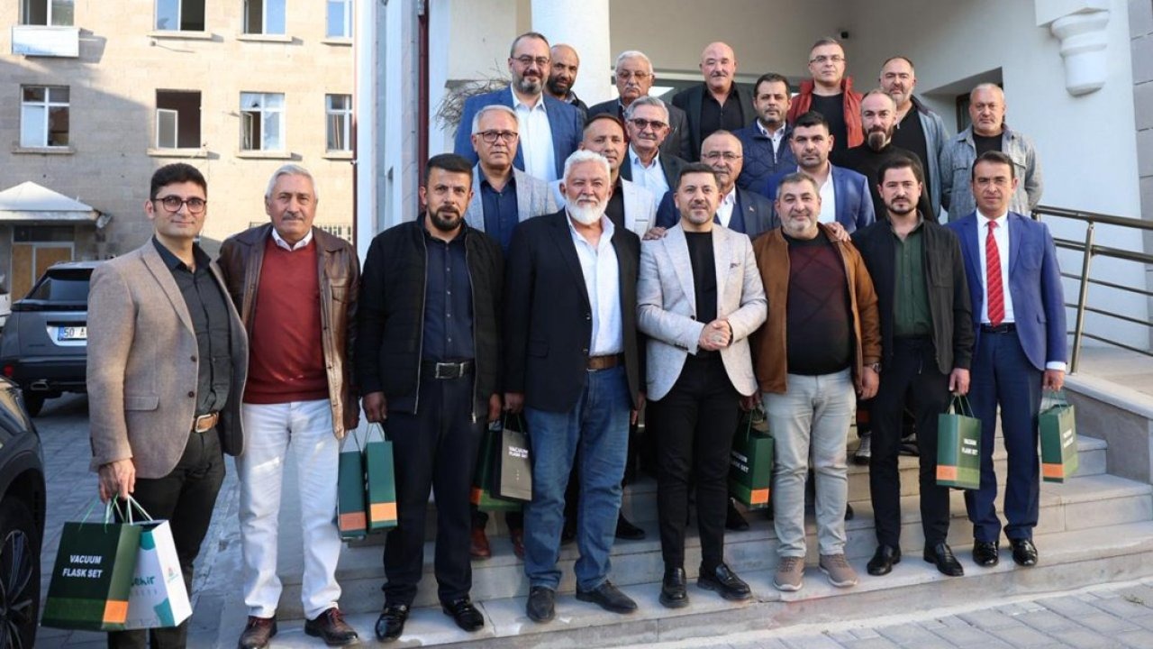 Nevşehir Belediye Başkanı Arı, mahalle muhtarlarını ağırladı