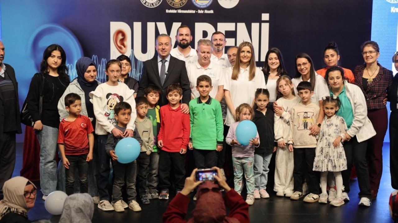 Sivas'ta 50 engelli çocuğa işitme cihazı dağıtıldı