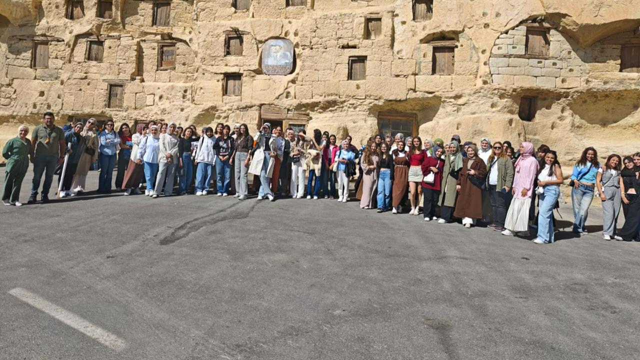 Üniversiteliler Karaman'da kaynaştı