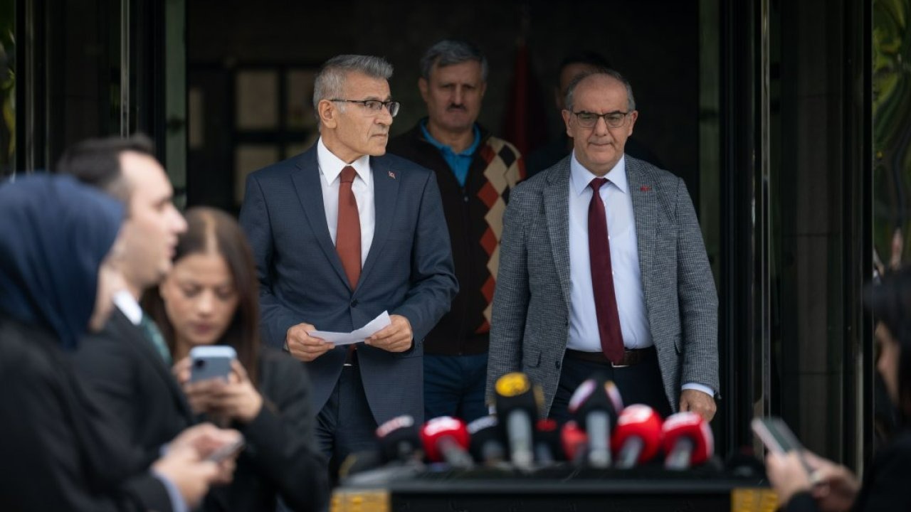 YSK, CHP 39. Olağan İstanbul İl Kongresi'nin durdurulması talebini reddetti