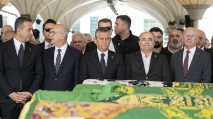 CHP Genel Başkanı Özel, 27. Dönem Milletvekili Aydoğan'ın annesinin cenaze törenine katıldı