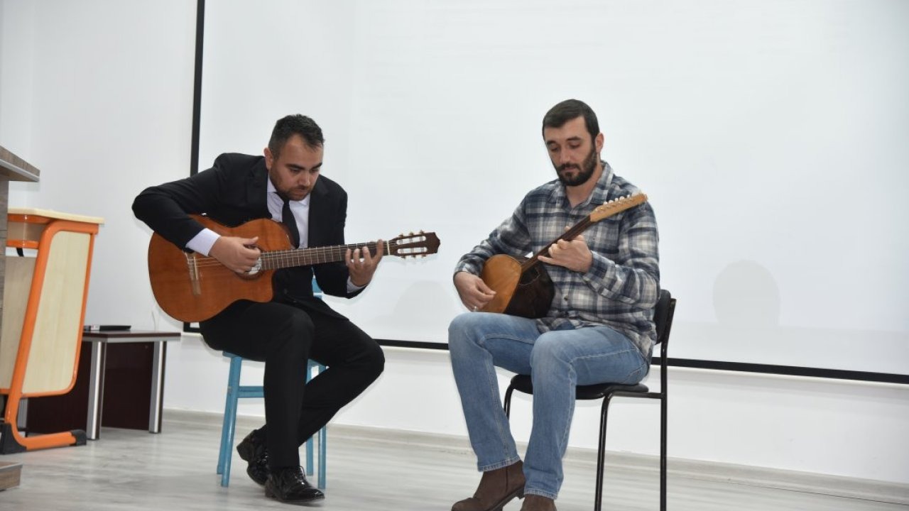 Bahşılı'da 24 Kasım Öğretmenler Günü kutlandı