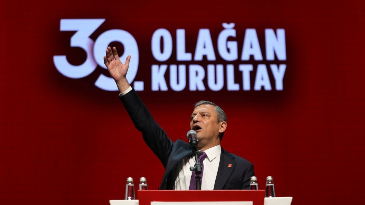 CHP Genel Başkanı Özel, partisinin 39. Olağan Kurultayı&#039;nda konuştu: (1)