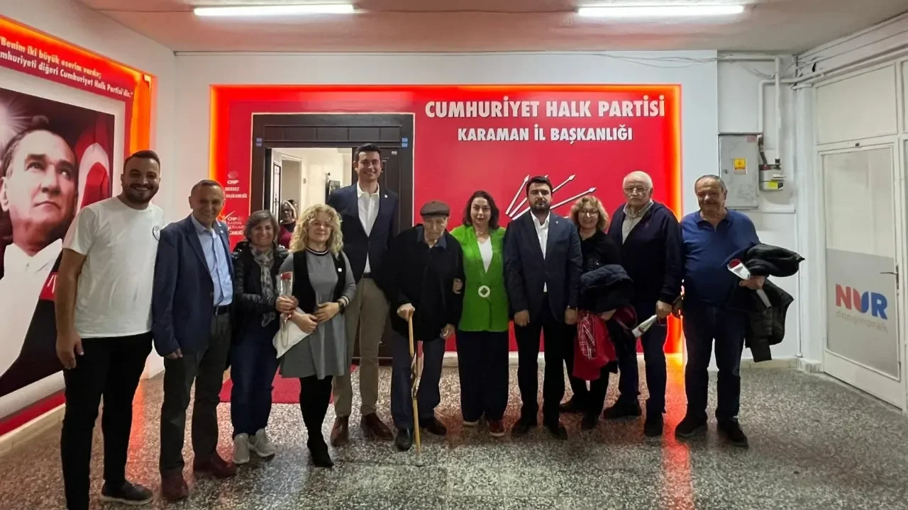 CHP öğretmenleri unutmadı