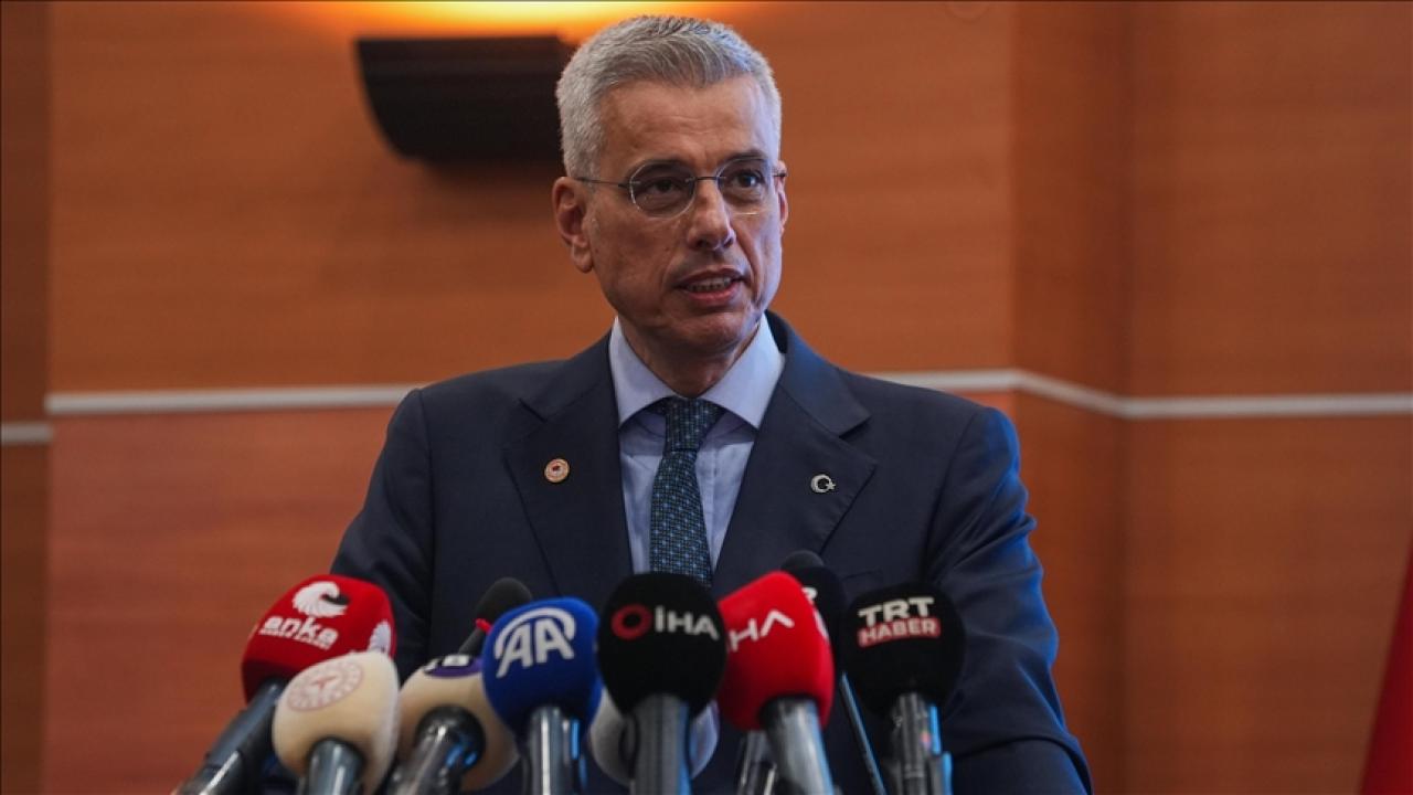 Dünyaya örnek oluyoruz