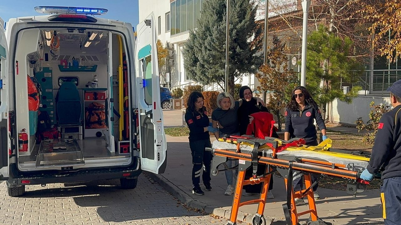 Eskişehir İl Ambulans Servisi Başhekimliğinde yangın tatbikatı yapıldı
