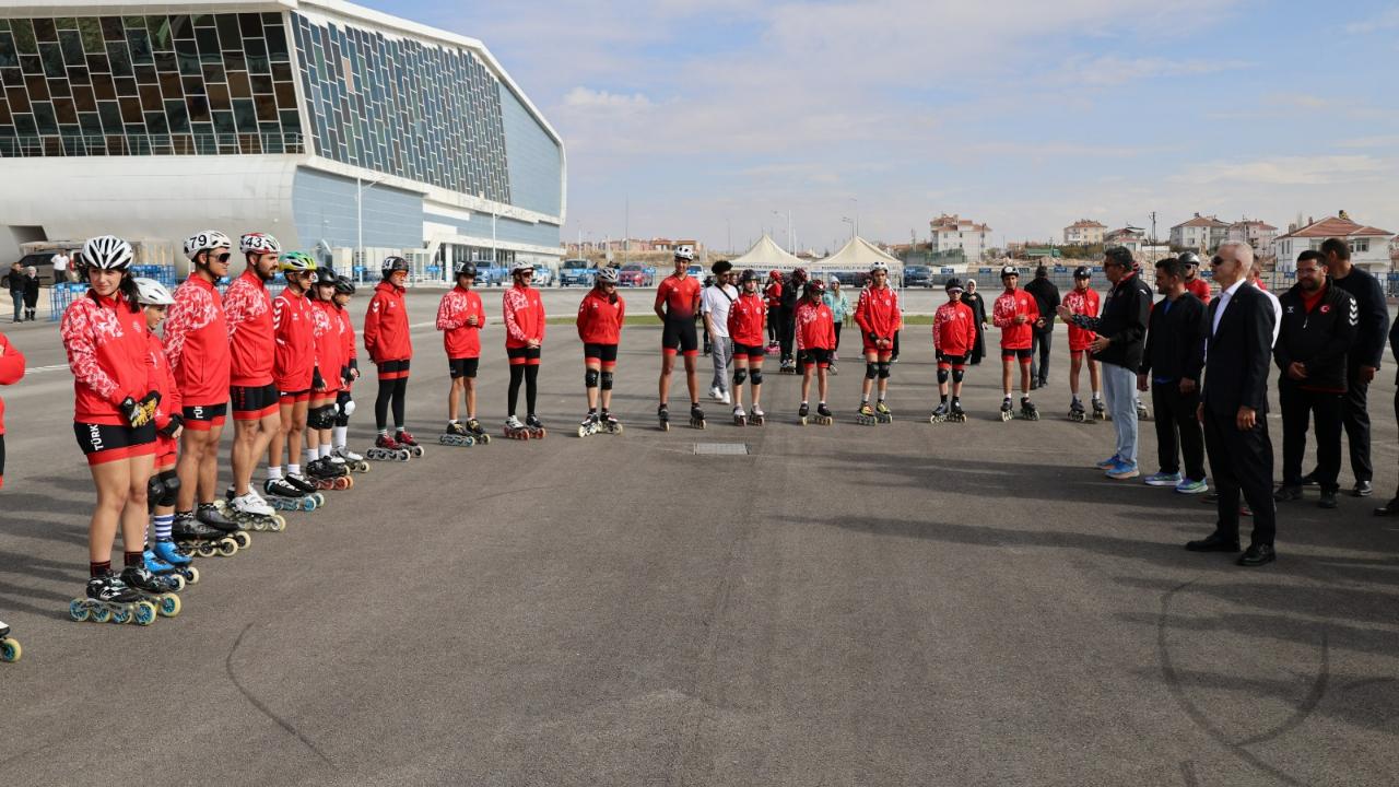 Geleceğin antrenörlerine vali dopingi