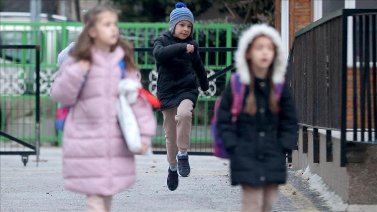 İlköğretim müfredatına bilinçli tüketici dersi eklenecek