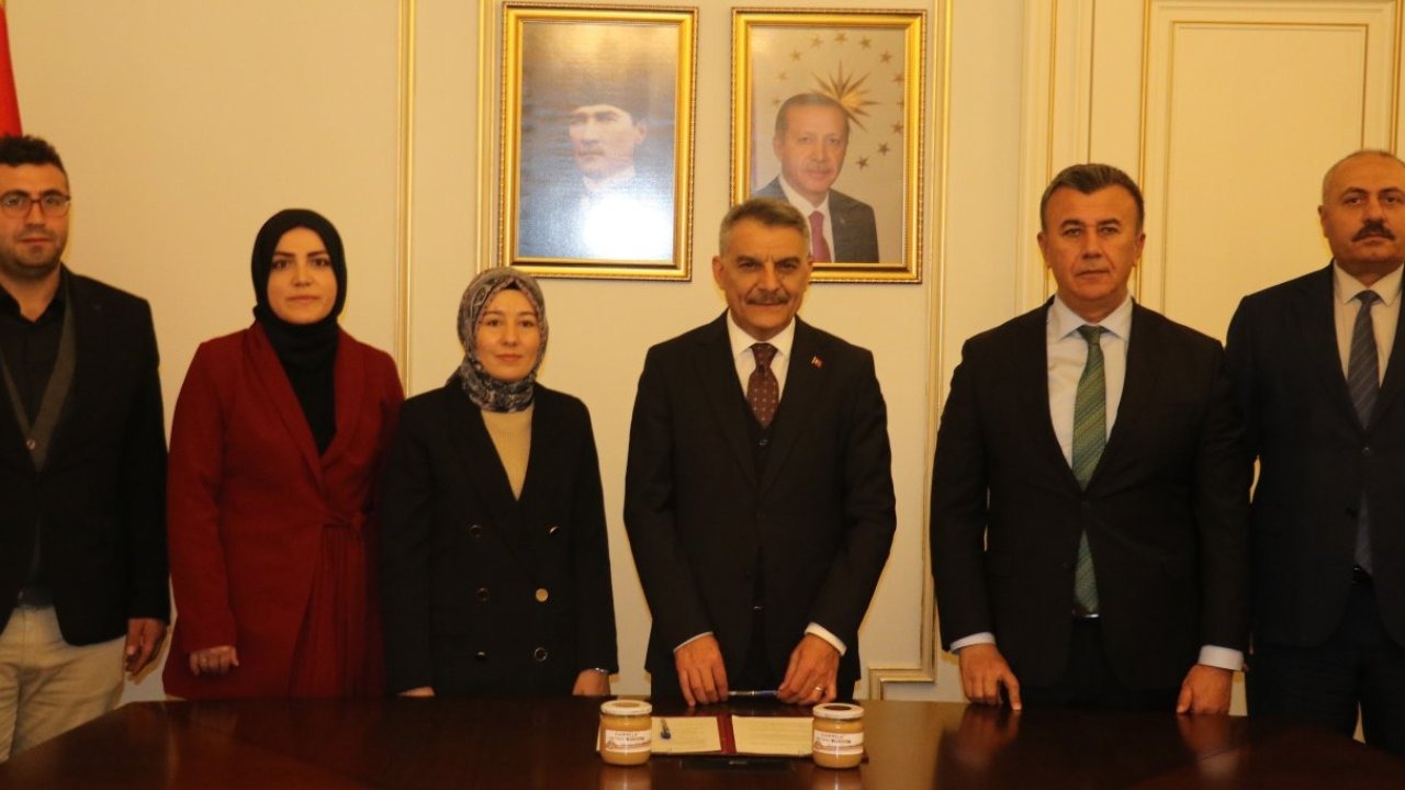 Kadışehri Kadın Girişimi Üretim ve İşletme Kooperatifi'ne 562 bin liralık hibe desteği