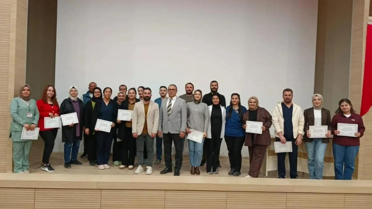Karamanlı hemşireler belgelerini aldı