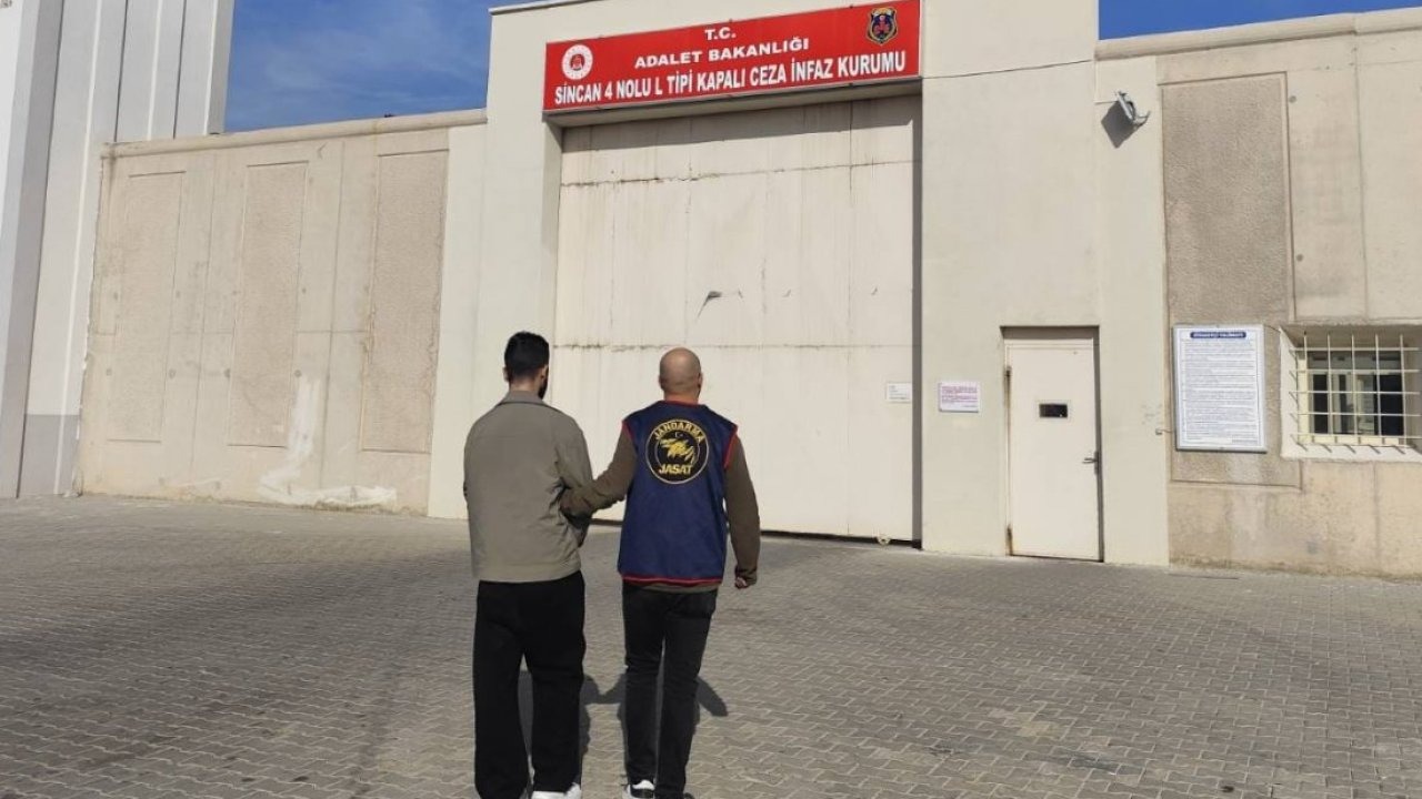 Kırşehir'de 4 yıl 2 ay kesinleşmiş hapis cezası bulunan firari yakalandı