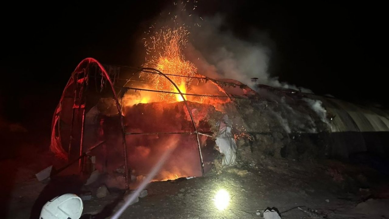 Konya'da çıkan yangında 20 ton saman yandı