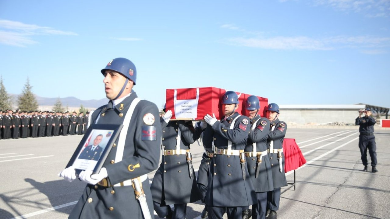 Niğde&#039;de kalp krizi sonucu ölen Çamardı İlçe Jandarma Komutanı Deniz için tören düzenlendi