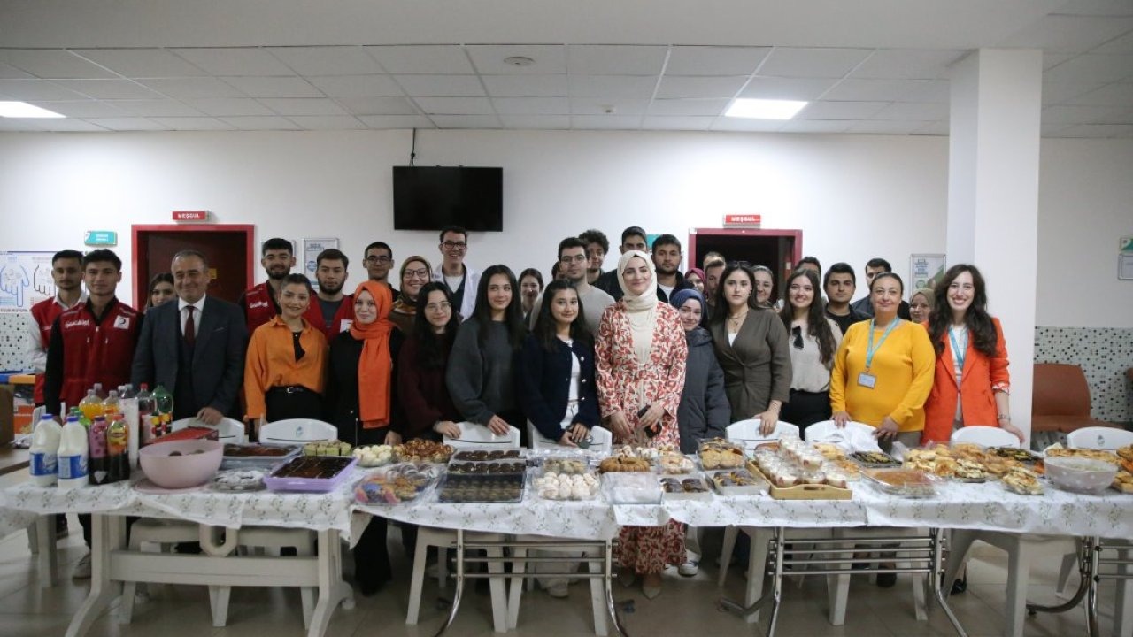 NÖHÜ&#039;de Lösemili Çocuklar Haftası dolayısıyla kermes düzenlendi