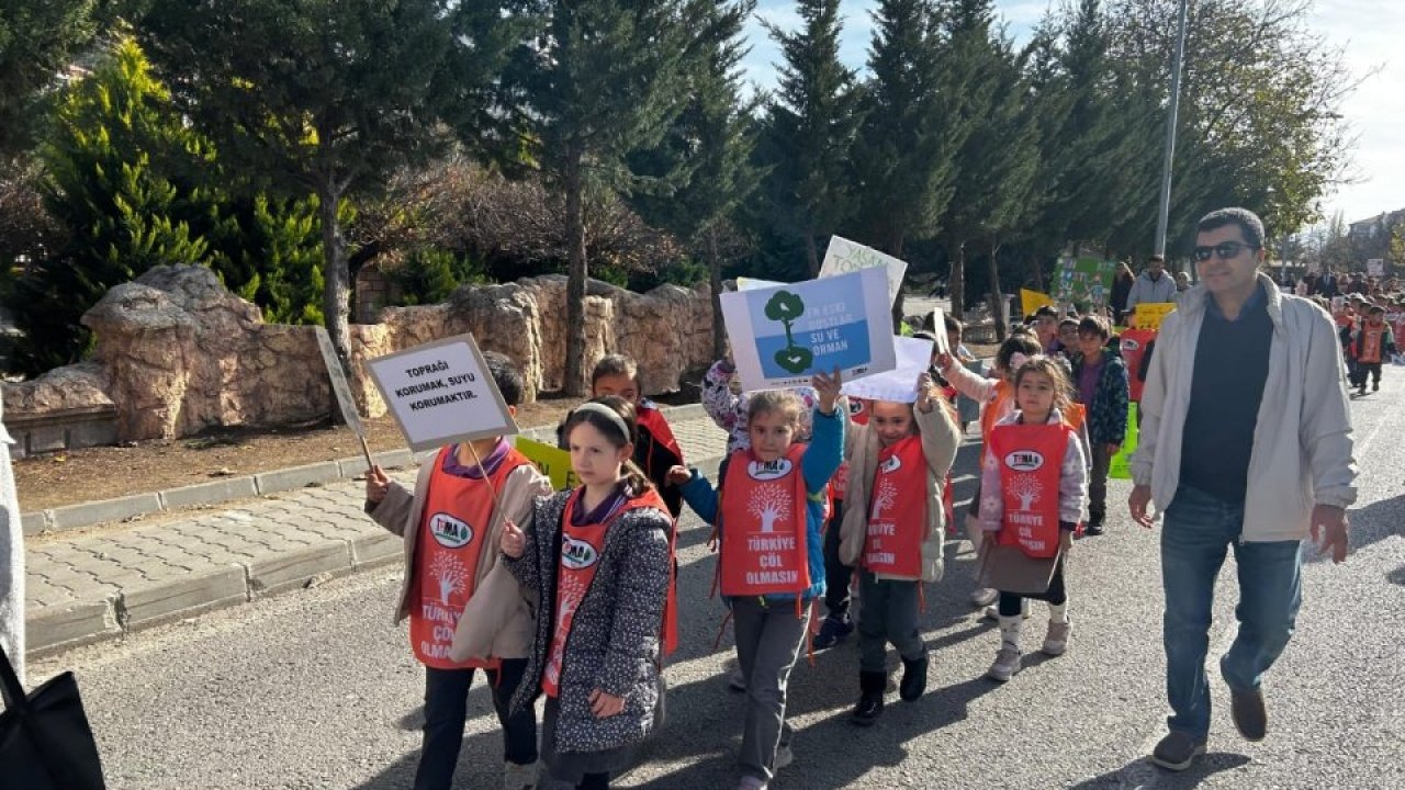 Şabanözü’nde TEMA Vakfı toprak yürüyüşü gerçekleştirdi